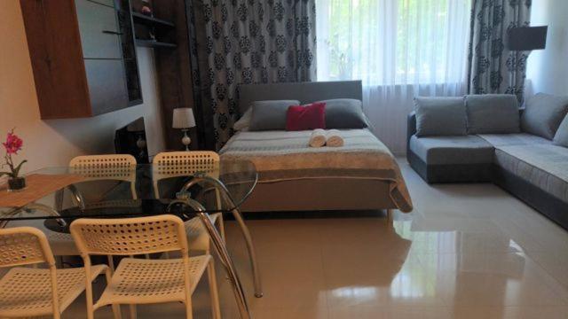 Апартаменти Cherry Apartament W Scislym Centrum Варшава Екстер'єр фото