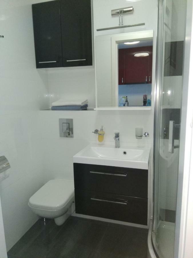 Апартаменти Cherry Apartament W Scislym Centrum Варшава Екстер'єр фото
